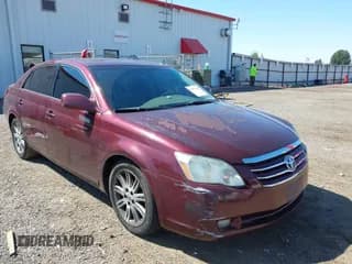 ✅ 2006 Toyota Avalon XL • VIN: 4T1BK36B36U141588 • Lot: 43017410. Listed on IAAI with 284,414 mi. Free auction sales archive from the USA and detailed vehicle history report at DreamBid. Image 1.