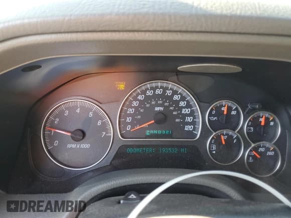 ✅ 2003 GMC Envoy SLE • VIN: 1GKDT13S732115557 • Lot: 89726025. Listed on Copart with 193,532 mi. Free auction sales archive from the USA and detailed vehicle history report at DreamBid. Image 9.