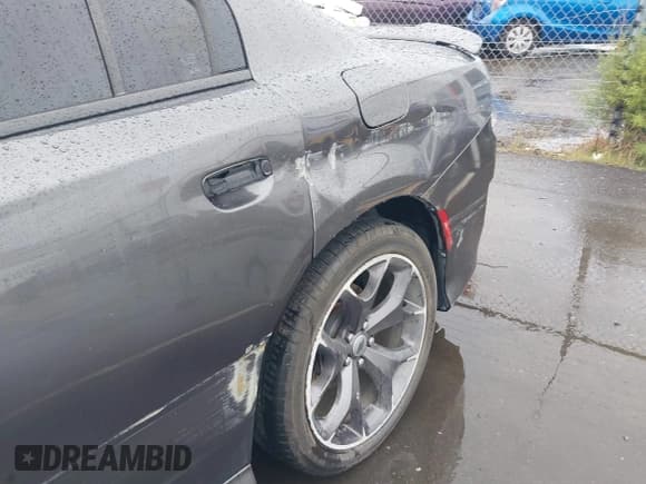 ✅ 2019 Dodge Charger GT • VIN: 2C3CDXHG8KH609030 • Lot: 43448164. Listed on IAAI with 73,714 mi. Free auction sales archive from the USA and detailed vehicle history report at DreamBid. Image 18.