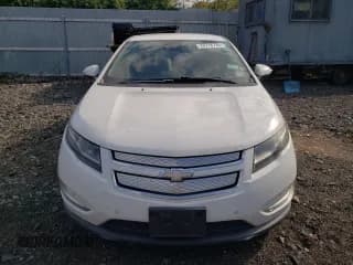 ✅ 2015 Chevrolet Volt • VIN: 1G1RB6E43FU134625 • Lot: 73718734. Wystawiony na Copart z przebiegiem 134 885 mil. Bezpłatny archiwum sprzedaży aukcyjnych z USA i szczegółowy raport historii pojazdu na DreamBid. Zdjęcie 5.