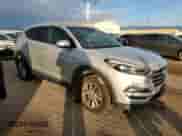 2016 Hyundai Tucson SE z VIN KM8J3CA44GU189507, wystawiony jako Copart lot #82620485 z przebiegiem 191 504 mil mil oraz Czysty tytuł • Clean title. Historia ofert i sprzedaży dostępna na DreamBid. Obrazek 4.