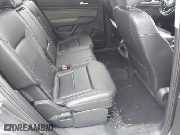 ✅ 2023 Volkswagen Atlas SE • VIN: 1V2JP2CA9PC552717 • Lot: 41906799. Listed on IAAI with 2,336 mi. Free auction sales archive from the USA and detailed vehicle history report at DreamBid. Image 8.