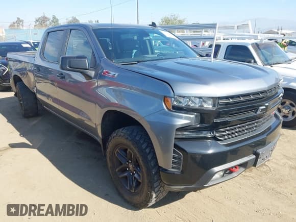 ✅ 2019 Chevrolet Silverado 1500 LT Trail Boss • VIN: 1GCPYFED3KZ308381 • Lot: 43585744. Listed on IAAI with 165,215 mi. Free auction sales archive from the USA and detailed vehicle history report at DreamBid. Image 1.