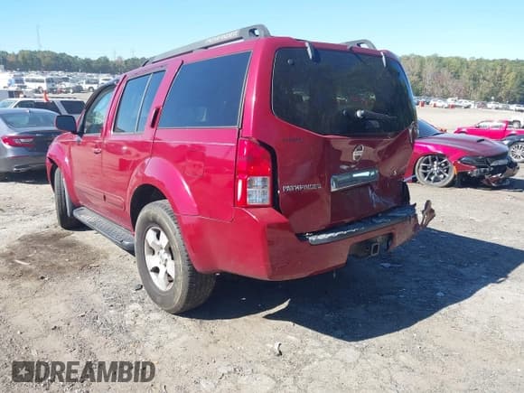 ✅ 2006 Nissan Pathfinder S • VIN: 5N1AR18U56C606713 • Lot: 43508121. Listed on IAAI with 216,774 mi. Free auction sales archive from the USA and detailed vehicle history report at DreamBid. Image 3.