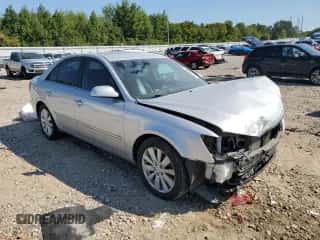 2009 Hyundai Sonata Limited с VIN 5NPEU46F29H430948, выставлен на аукционе Copart как лот 70708964 с пробегом 82 943 миль миль и Списание • Salvage title. История ставок и продаж доступна на DreamBid. Изображение 4.