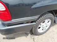 ✅ 2005 Lexus LX 470 • VIN: JTJHT00W753553424 • Лот: 42309768. Опубликован ранее на IAAI с пробегом 252 042 миль. Бесплатный доступ к архиву аукционных продаж из США и подробный отчёт об истории автомобиля на DreamBid. Изображение 6.