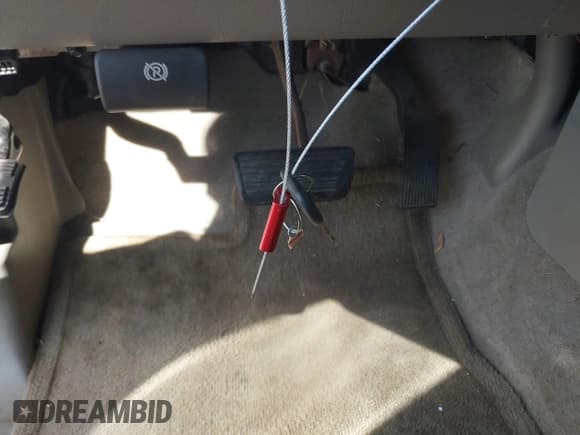 ✅ 2006 Chevrolet Suburban LT • VIN: 1GNFK16Z96J126481 • Лот: 41668824. Опубликован ранее на IAAI с пробегом 218 790 миль. Бесплатный доступ к архиву аукционных продаж из США и подробный отчёт об истории автомобиля на DreamBid. Изображение 11.