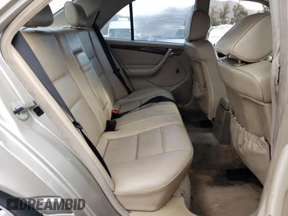 ✅ 1998 Mercedes-Benz C 230/260/280/320 • VIN: WDBHA23GXWA648709 • Лот: 92132255. Опубликован ранее на Copart с пробегом Не указан. Бесплатный доступ к архиву аукционных продаж из США и подробный отчёт об истории автомобиля на DreamBid. Изображение 10.