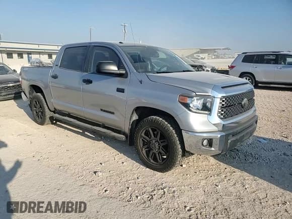 ✅ 2019 Toyota Tundra SR5 • VIN: 5TFEY5F18KX248583 • Лот: 82238605. Опубликован ранее на Copart с пробегом 125 673 миль. Бесплатный доступ к архиву аукционных продаж из США и подробный отчёт об истории автомобиля на DreamBid. Изображение 13.