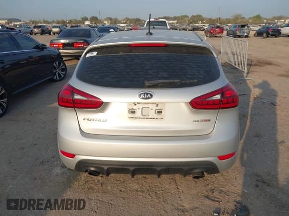 ✅ 2015 Kia Forte SX • VIN: KNAFZ5A33F5328219 • Lot: 43524548. Listed on IAAI with 133,080 mi. Free auction sales archive from the USA and detailed vehicle history report at DreamBid. Image 16.