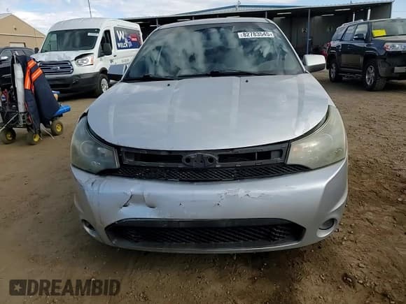 ✅ 2009 Ford Focus SES • VIN: 1FAHP33N19W265498 • Lot: 82783545. Wystawiony na Copart z przebiegiem 142 165 mil. Bezpłatny archiwum sprzedaży aukcyjnych z USA i szczegółowy raport historii pojazdu na DreamBid. Zdjęcie 14.