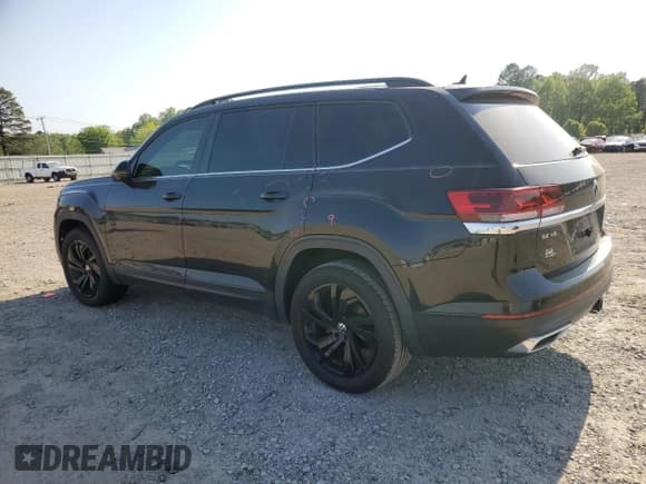 ✅ 2021 Volkswagen Atlas SE • VIN: 1V2JR2CA2MC555416 • Lot: 53182915. Listed on Copart with 96,268 mi. Free auction sales archive from the USA and detailed vehicle history report at DreamBid. Image 2.