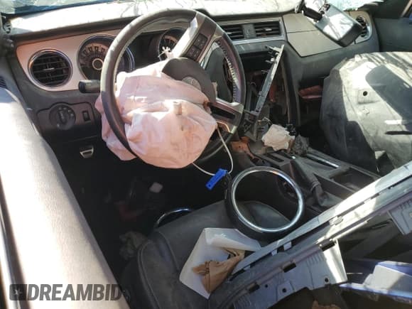 ✅ 2013 Ford Mustang GT • VIN: 1ZVBP8CF5D5235275 • Lot: 86762695. Listed on Copart with Not provided. Free auction sales archive from the USA and detailed vehicle history report at DreamBid. Image 8.