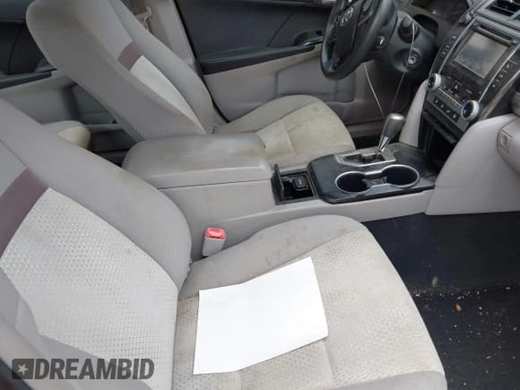 ✅ 2012 Toyota Camry XLE • VIN: 4T4BF1FK5CR216043 • Лот: 43538667. Опубликован ранее на IAAI с пробегом 214 005 миль. Бесплатный доступ к архиву аукционных продаж из США и подробный отчёт об истории автомобиля на DreamBid. Изображение 5.