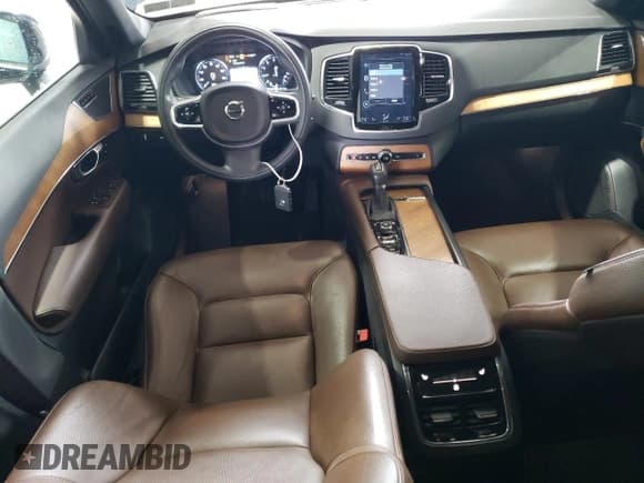 ✅ 2021 Volvo XC90 Momentum • VIN: YV4A22PKXM1694694 • Lot: 67388875. Listed on Copart with 105,130 mi. Free auction sales archive from the USA and detailed vehicle history report at DreamBid. Image 8.