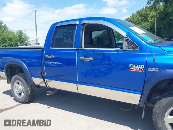 ✅ 2007 Dodge 2500 SLT • VIN: 3D7KS28D67G818527 • Lot: 42851576. Listed on IAAI with 125,874 mi. Free auction sales archive from the USA and detailed vehicle history report at DreamBid. Image 6.