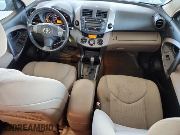 ✅ 2008 Toyota RAV4 Limited • VIN: JTMZD34V685100654 • Lot: 89595945. Listed on Copart with 189,097 mi. Free auction sales archive from the USA and detailed vehicle history report at DreamBid. Image 8.