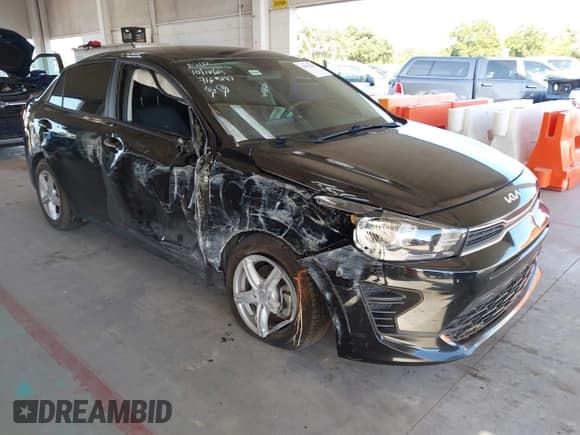 ✅ 2023 Kia Rio S • VIN: 3KPA24AD8PE533853 • Lot: 43522965. Wystawiony na IAAI z przebiegiem 53 471 mil. Bezpłatny archiwum sprzedaży aukcyjnych z USA i szczegółowy raport historii pojazdu na DreamBid. Zdjęcie 1.