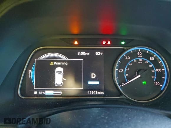 ✅ 2018 Nissan LEAF SV • VIN: 1N4AZ1CP2JC306910 • Лот: 93064735. Опубликован ранее на Copart с пробегом 41 948 миль. Бесплатный доступ к архиву аукционных продаж из США и подробный отчёт об истории автомобиля на DreamBid. Изображение 9.