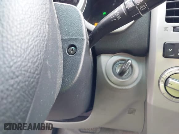 ✅ 2003 Toyota 4Runner SR5 • VIN: JTEBU14RX38007308 • Lot: 43729957. Listed on IAAI with 254,722 mi. Free auction sales archive from the USA and detailed vehicle history report at DreamBid. Image 11.