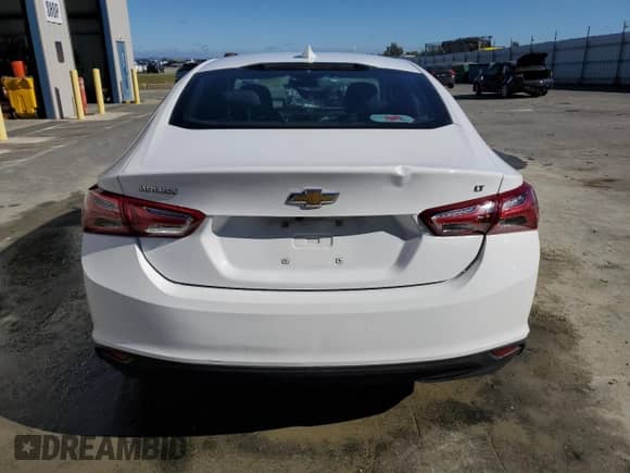 2022 Chevrolet Malibu LT with VIN 1G1ZD5ST2NF195418, listed as a Copart auction lot 90115805 with 111,755 mi miles and Salvage title. Bid and sale history available at DreamBid. Image 6.