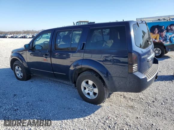 ✅ 2008 Nissan Pathfinder S • VIN: 5N1AR18U88C600357 • Lot: 87932525. Wystawiony na Copart z przebiegiem 234 017 mil. Bezpłatny archiwum sprzedaży aukcyjnych z USA i szczegółowy raport historii pojazdu na DreamBid. Zdjęcie 2.