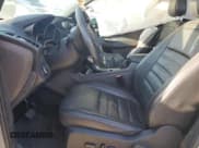 ✅ 2019 Ford Escape Titanium • VIN: 1FMCU9J95KUB72325 • Lot: 92628905. Wystawiony na Copart z przebiegiem Nie podano. Bezpłatny archiwum sprzedaży aukcyjnych z USA i szczegółowy raport historii pojazdu na DreamBid. Zdjęcie 7.