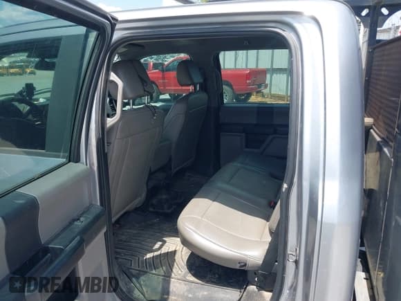 ✅ 2021 Ford F-250 • VIN: 1FT7W2AN0MED44584 • Lot: 42803094. Listed on IAAI with 130,459 mi. Free auction sales archive from the USA and detailed vehicle history report at DreamBid. Image 8.