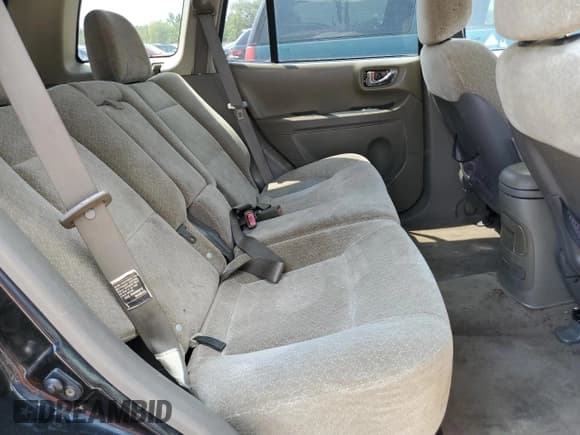 ✅ 2004 Hyundai Santa Fe GLS • VIN: KM8SC13E54U619183 • Lot: 81597735. Listed on Copart with 203,503 mi. Free auction sales archive from the USA and detailed vehicle history report at DreamBid. Image 12.