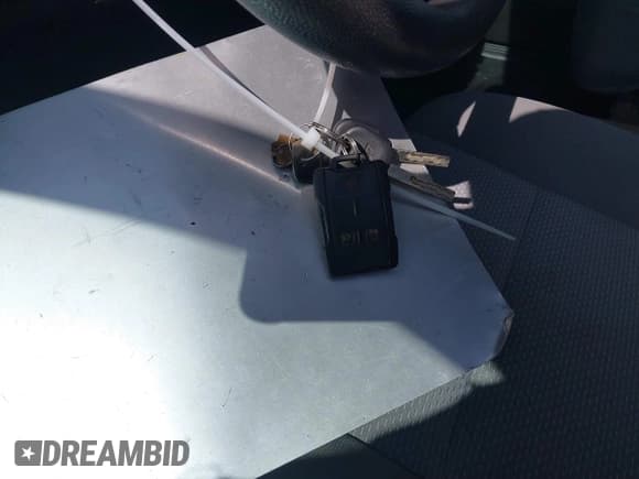 ✅ 2018 Chevrolet Silverado 1500 Work Truck • VIN: 3GCUKNEC6JG463656 • Лот: 41621657. Опубликован ранее на IAAI с пробегом 151 580 миль. Бесплатный доступ к архиву аукционных продаж из США и подробный отчёт об истории автомобиля на DreamBid. Изображение 11.