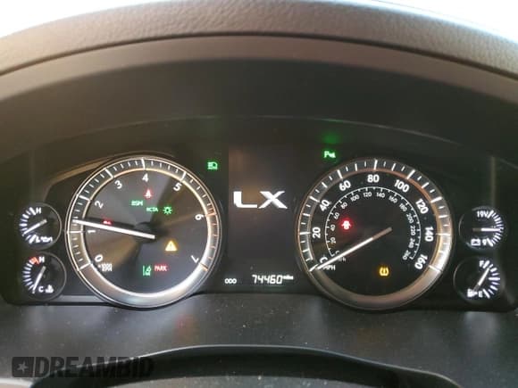 ✅ 2021 Lexus LX 570 • VIN: JTJDY7AX3M4345758 • Lot: 87633065. Listed on Copart with 74,460 mi. Free auction sales archive from the USA and detailed vehicle history report at DreamBid. Image 9.