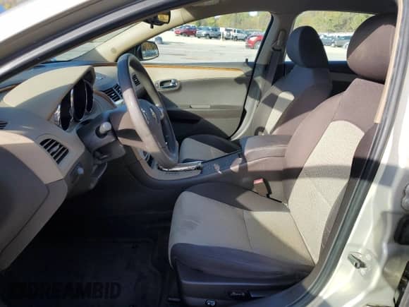 2011 Chevrolet Malibu 1LT z VIN 1G1ZC5E18BF116083, wystawiony jako Copart lot #82256375 z przebiegiem 77 399 mil mil oraz Szkoda całkowita • Salvage title. Historia ofert i sprzedaży dostępna na DreamBid. Obrazek 7.