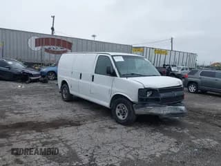 ✅ 2014 GMC Savana Cargo • VIN: 1GTZ7TCG1E1120033 • Lot: 42086444. Wystawiony na IAAI z przebiegiem 208 793 mil. Bezpłatny archiwum sprzedaży aukcyjnych z USA i szczegółowy raport historii pojazdu na DreamBid. Zdjęcie 1.