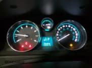 ✅ 2013 Chevrolet Captiva Sport LT • VIN: 3GNAL3EK7DS591022 • Lot: 83681344. Wystawiony na Copart z przebiegiem 142 303 mil. Bezpłatny archiwum sprzedaży aukcyjnych z USA i szczegółowy raport historii pojazdu na DreamBid. Zdjęcie 9.