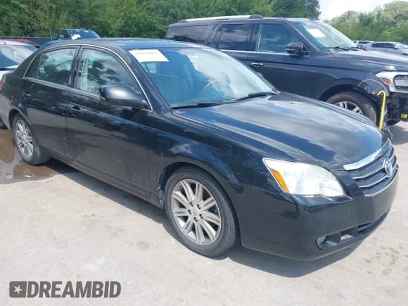 ✅ 2005 Toyota Avalon XL • VIN: 4T1BK36B05U023366 • Лот: 43051862. Опубликован ранее на IAAI с пробегом 193 750 миль. Бесплатный доступ к архиву аукционных продаж из США и подробный отчёт об истории автомобиля на DreamBid. Изображение 1.