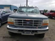 ✅ 1995 Ford F-250 • VIN: 1FTHX26F5SKB55141 • Lot: 66951945. Wystawiony na Copart z przebiegiem 295 266 mil. Bezpłatny archiwum sprzedaży aukcyjnych z USA i szczegółowy raport historii pojazdu na DreamBid. Zdjęcie 5.