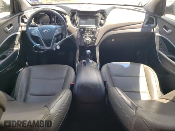 ✅ 2017 Hyundai Santa Fe 2.4L • VIN: 5XYZU3LB5HG491505 • Лот: 54226814. Опубликован ранее на Copart с пробегом 98 765 миль. Бесплатный доступ к архиву аукционных продаж из США и подробный отчёт об истории автомобиля на DreamBid. Изображение 8.