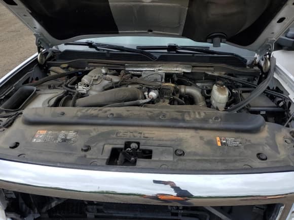 ✅ 2019 GMC Sierra 2500HD Denali • VIN: 1GT12SEY1KF128143 • Lot: 56387735. Listed on Copart with 117,742 mi. Free auction sales archive from the USA and detailed vehicle history report at DreamBid. Image 11.