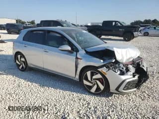 ✅ 2023 Volkswagen Golf GTI SE • VIN: WVWRA7CD3PW210854 • Лот: 75365884. Опубликован ранее на Copart с пробегом Не указан. Бесплатный доступ к архиву аукционных продаж из США и подробный отчёт об истории автомобиля на DreamBid. Изображение 4.