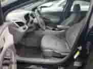 2016 Chevrolet Volt LT z VIN 1G1RA6S59GU101663, wystawiony jako Copart lot #59915713 z przebiegiem 128 084 mil mil oraz . Historia ofert i sprzedaży dostępna na DreamBid. Obrazek 7.