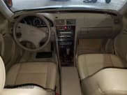 ✅ 2000 Mercedes-Benz C 230/260/280/320 • VIN: WDBHA29G9YA806709 • Lot: 64520855. Wystawiony na Copart z przebiegiem 78 480 mil. Bezpłatny archiwum sprzedaży aukcyjnych z USA i szczegółowy raport historii pojazdu na DreamBid. Zdjęcie 8.