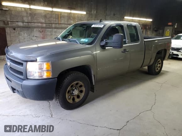 ✅ 2009 Chevrolet Silverado 1500 Work Truck • VIN: 1GCEK19C09Z162447 • Lot: 75391024. Listed on Copart with 151,134 mi. Free auction sales archive from the USA and detailed vehicle history report at DreamBid. Image 1.