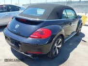 ✅ 2013 Volkswagen Beetle 2.0T w/Sound/Nav • VIN: 3VW7A7AT4DM811815 • Лот: 42676899. Опубликован ранее на IAAI с пробегом 64 700 миль. Бесплатный доступ к архиву аукционных продаж из США и подробный отчёт об истории автомобиля на DreamBid. Изображение 4.