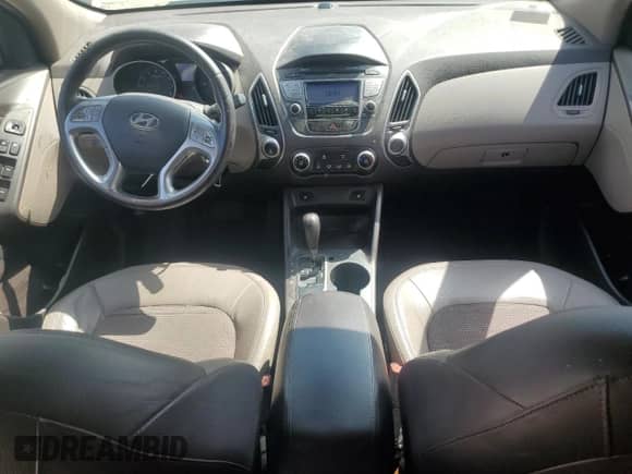 ✅ 2011 Hyundai Tucson Limited • VIN: KM8JUCAC6BU143254 • Lot: 71826225. Listed on Copart with 108,825 mi miles. Access the free auction sales archive from the USA and view a detailed vehicle history report at DreamBid. Image 8.