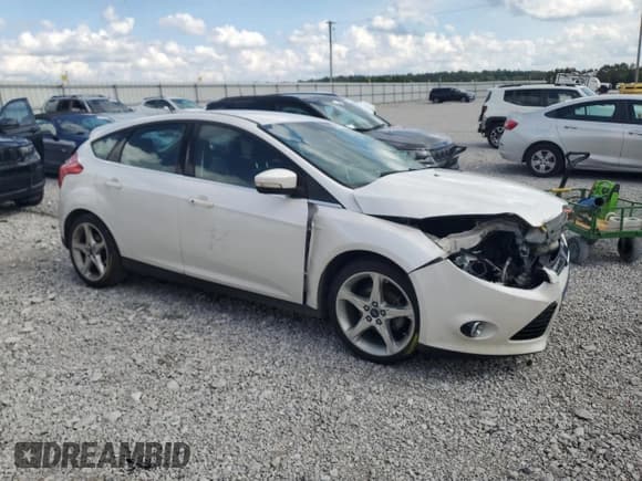 ✅ 2014 Ford Focus Titanium • VIN: 1FADP3N29EL189865 • Lot: 83837105. Listed on Copart with 153,545 mi. Free auction sales archive from the USA and detailed vehicle history report at DreamBid. Image 4.