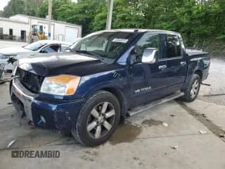 ✅ 2011 Nissan Titan SL • VIN: 1N6BA0ED0BN316082 • Lot: 55942615. Wystawiony na Copart z przebiegiem 216 257 mil. Bezpłatny archiwum sprzedaży aukcyjnych z USA i szczegółowy raport historii pojazdu na DreamBid. Zdjęcie 1.