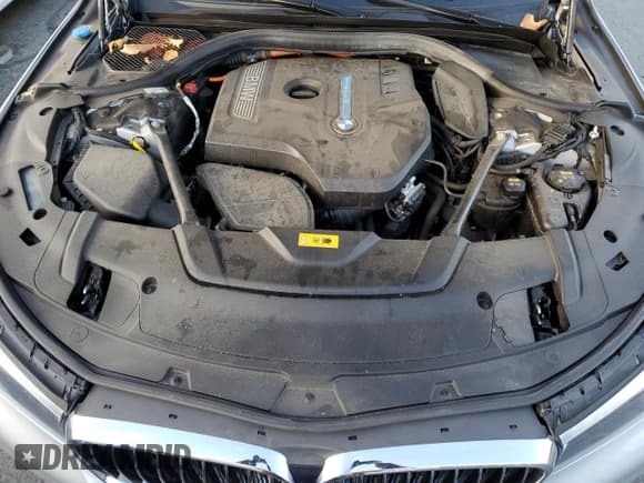 ✅ 2019 BMW 7 Series 740e xDrive • VIN: WBA7J2C56KB440422 • Лот: 40386134. Опубликован ранее на Copart с пробегом 46 644 миль. Бесплатный доступ к архиву аукционных продаж из США и подробный отчёт об истории автомобиля на DreamBid. Изображение 11.