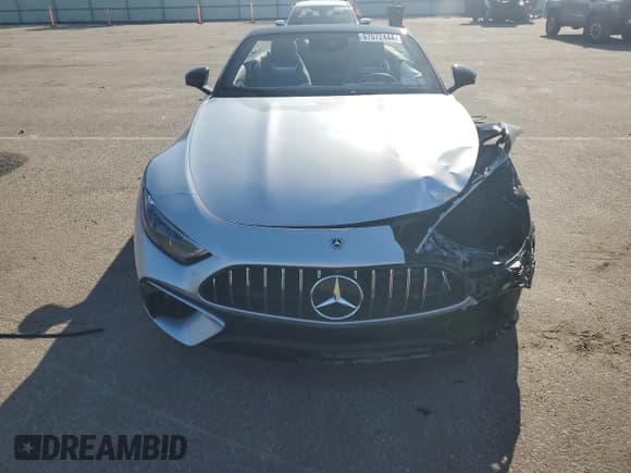 ✅ 2022 Mercedes-Benz SL 55 AMG • VIN: W1KVK8ABXNF006235 • Lot: 67572444. Listed on Copart with 19,968 mi. Free auction sales archive from the USA and detailed vehicle history report at DreamBid. Image 5.