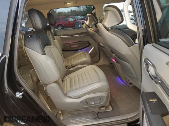 ✅ 2024 Kia EV9 Land • VIN: KNDADFS51R6028274 • Lot: 81749824. Wystawiony na Copart z przebiegiem 5 066 mil. Bezpłatny archiwum sprzedaży aukcyjnych z USA i szczegółowy raport historii pojazdu na DreamBid. Zdjęcie 11.