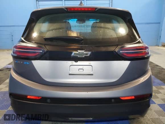 2023 Chevrolet Bolt EV 1LT z VIN 1G1FW6S08P4187119, wystawiony jako Copart lot #89795325 z przebiegiem 74 665 mil mil oraz Szkoda całkowita • Salvage title. Historia ofert i sprzedaży dostępna na DreamBid. Obrazek 6.